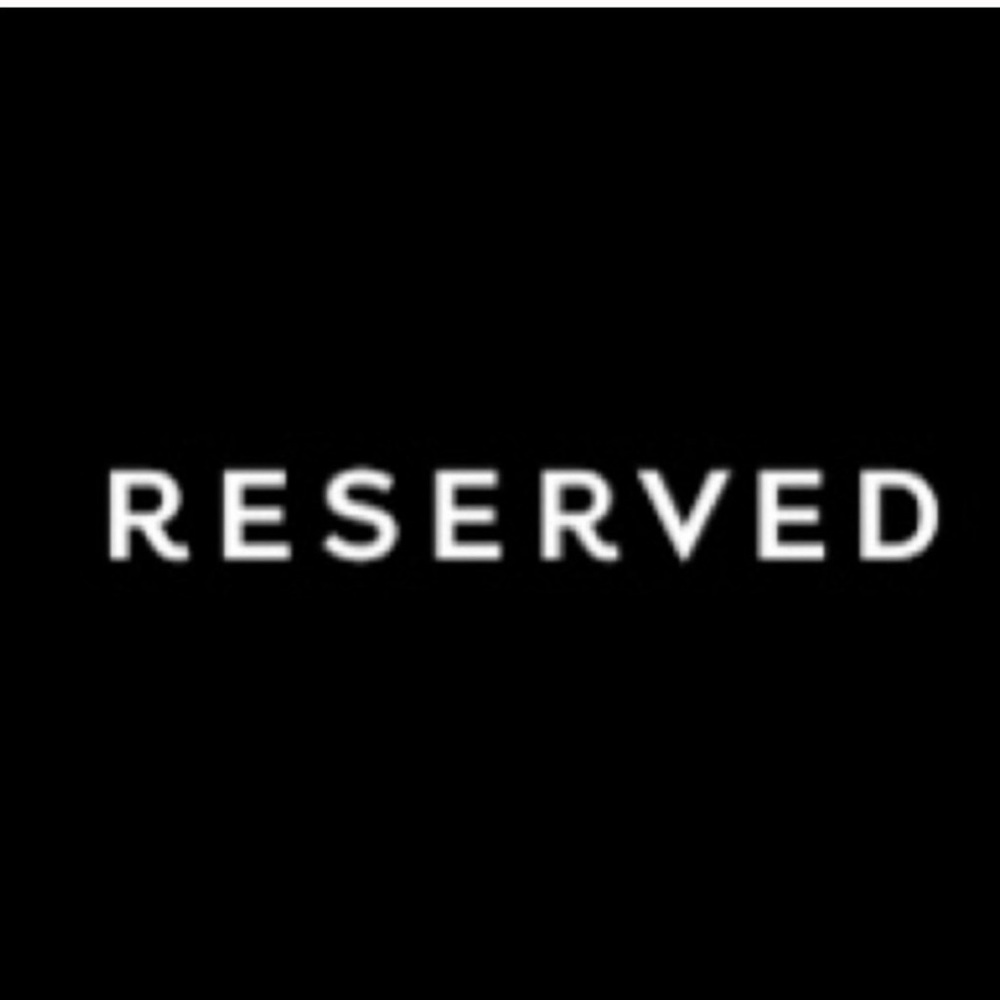 RESERVED for Courtney 💗